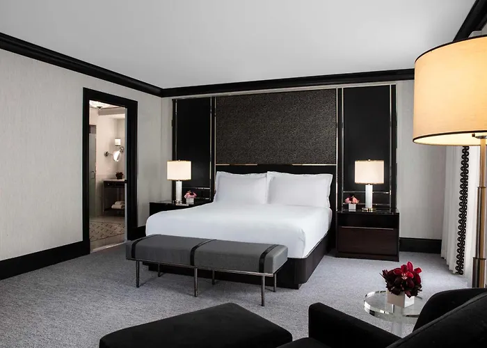Hotel Waldorf Astoria Chicago