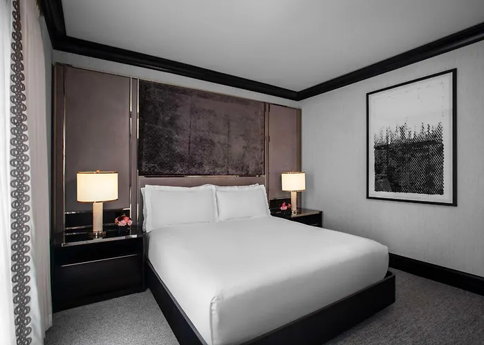 Hotel Waldorf Astoria Chicago